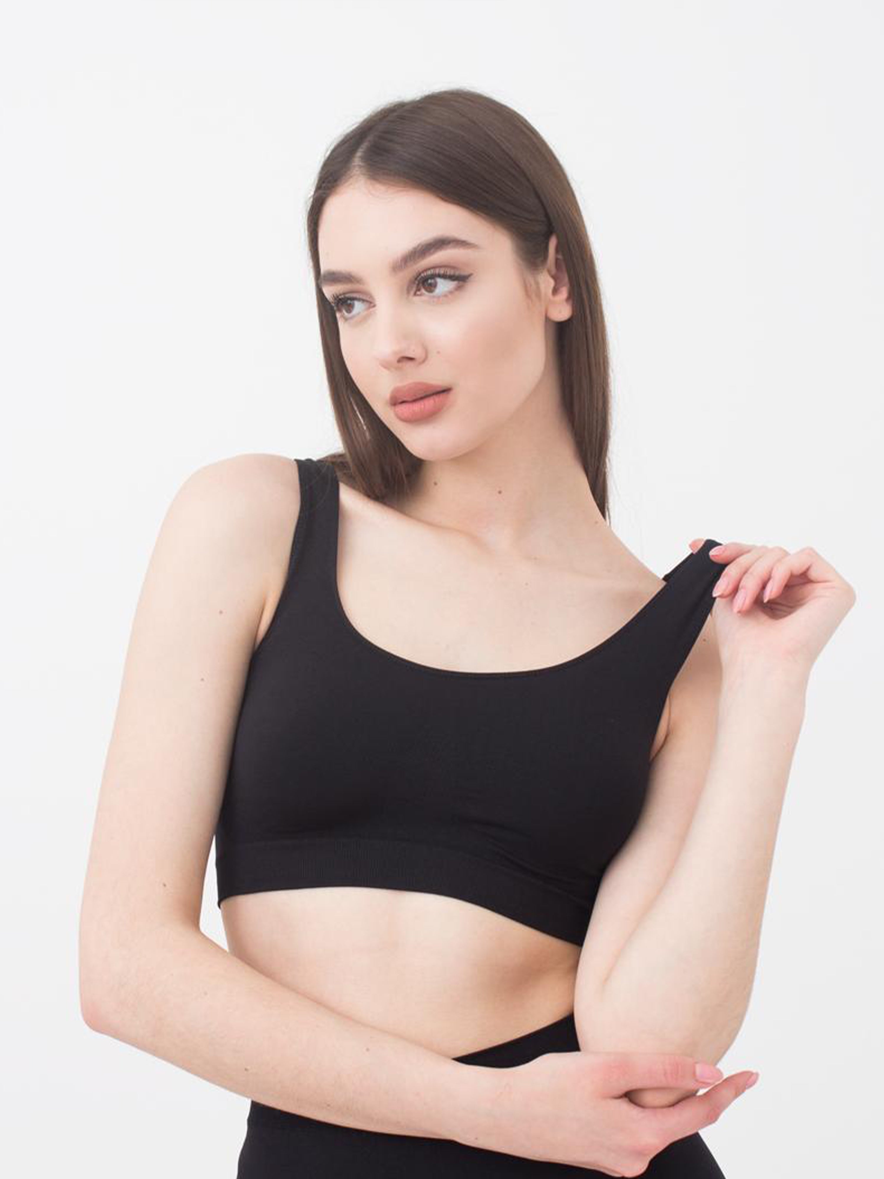 Seamless Wellness Bra in Black