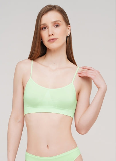 Seamless Cami Bra in Pistachio