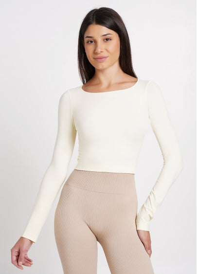 Seamless Cropped Long Sleeve Top in Vanilla