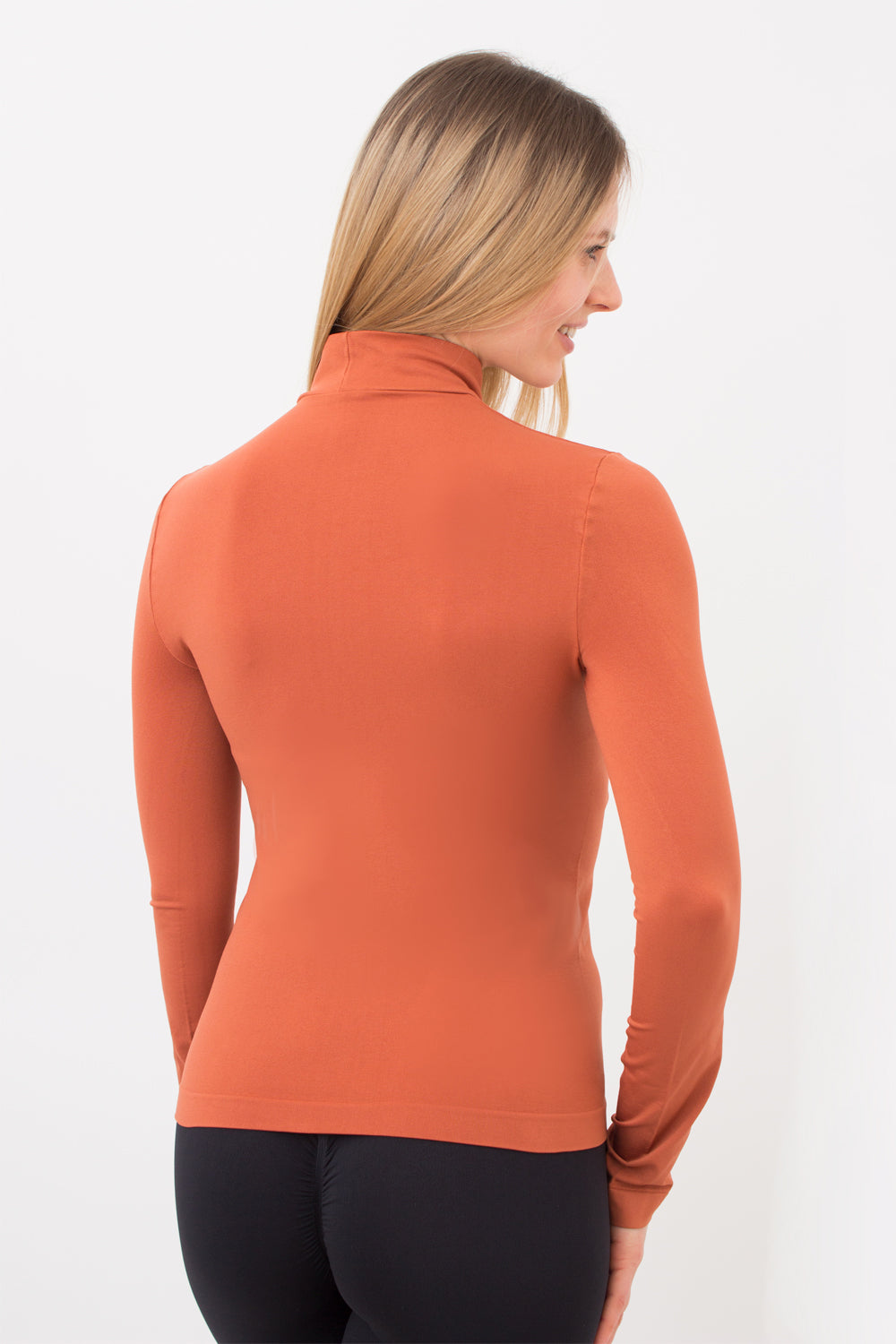 Seamless Turtleneck Long Sleeve Top in Deep Orange