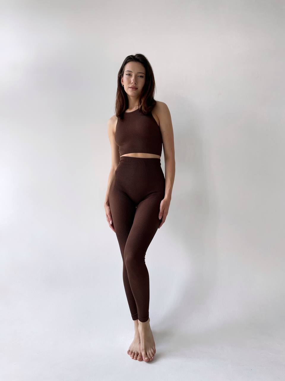 Seamless Ribbed Scrunch Leggings in Chocolate