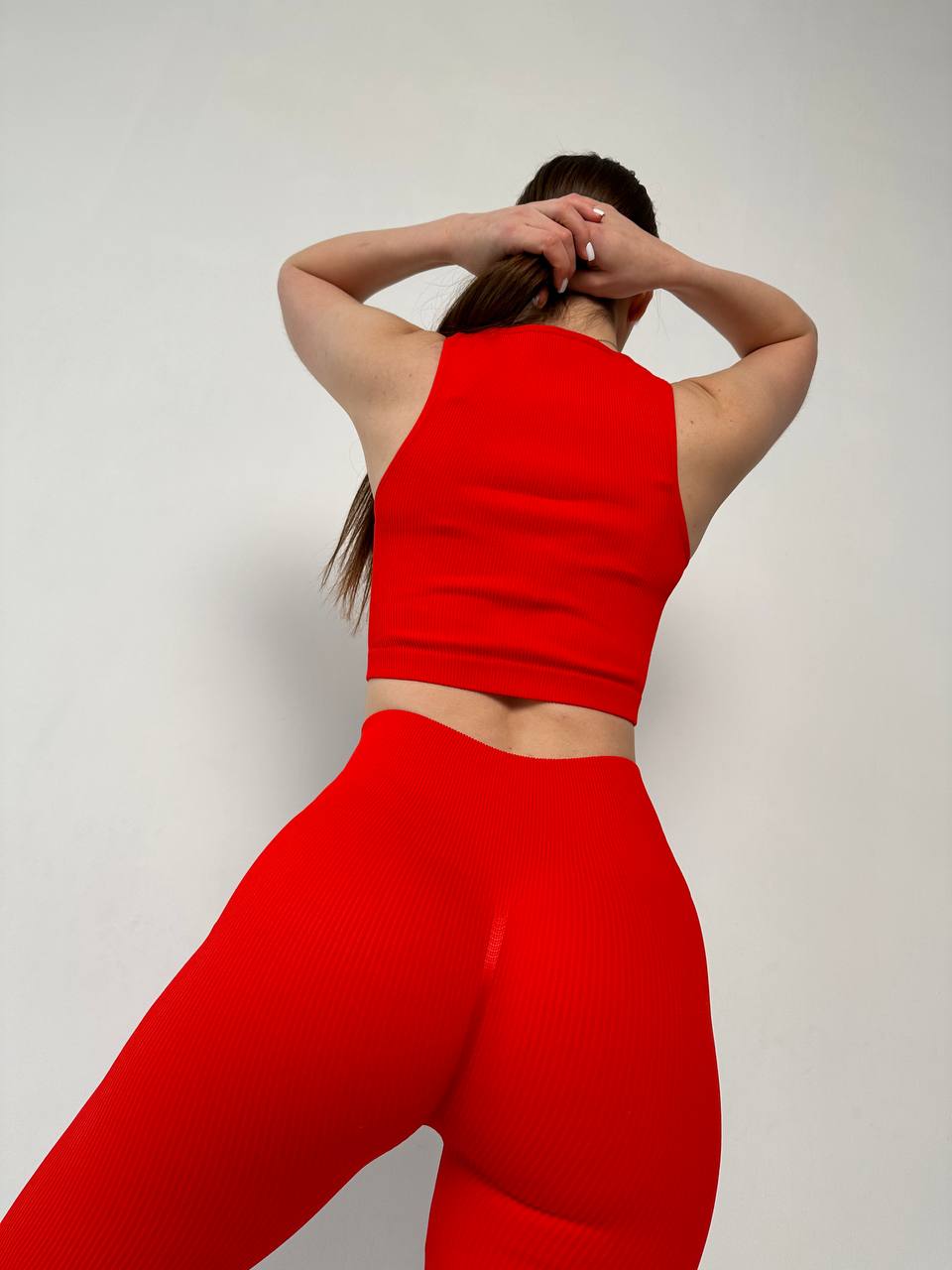 Seamless Ribbed Scrunch Leggings in Red