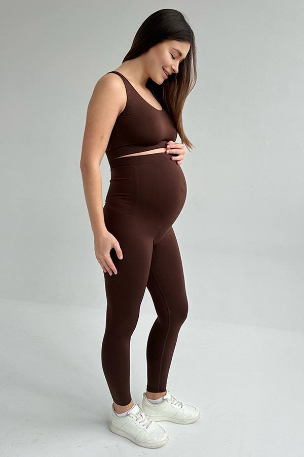 Seamless Maternity Leggings in Chocolate