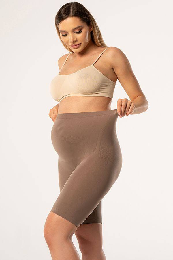 Seamless Maternity Bike Shorts in Beige